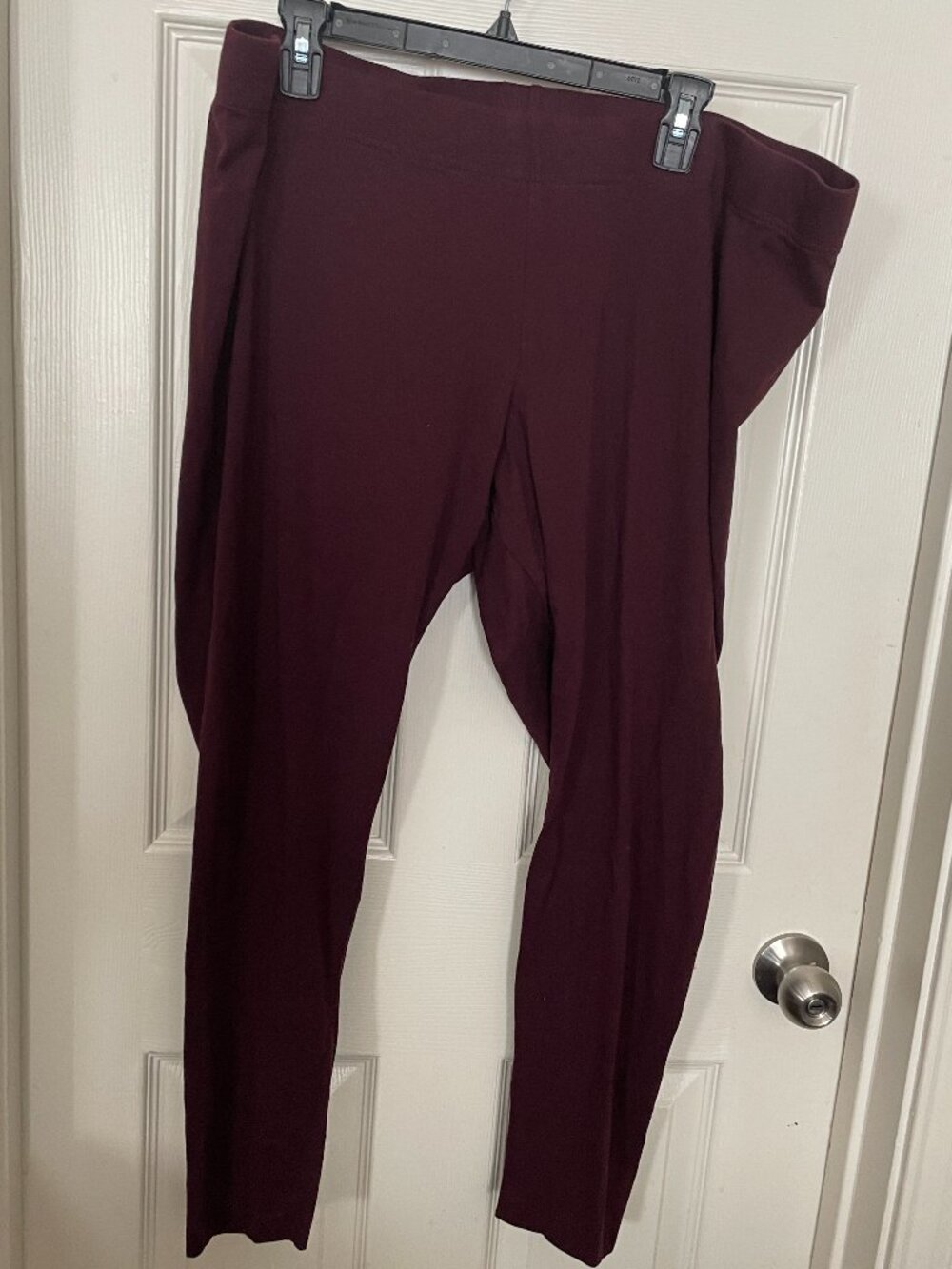 Old Navy High-Waisted Jersey Fashion Layering Leggings-Raisin Berry - Picture 2 of 4